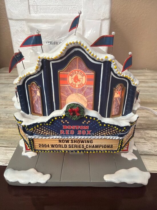 2005 Hawthorne Christmas Village Boston Red Sox Lighted Theater w/ COA Box Cord - Picture 3 of 16
